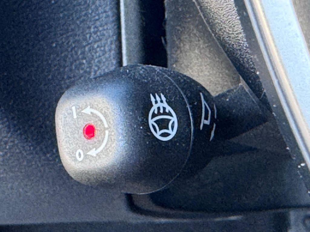 used 2013 Mercedes-Benz E-Class car