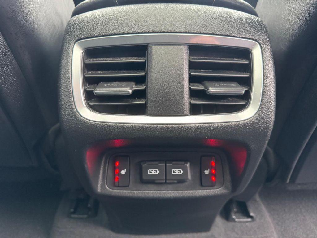 used 2020 Acura RDX car, priced at $27,995