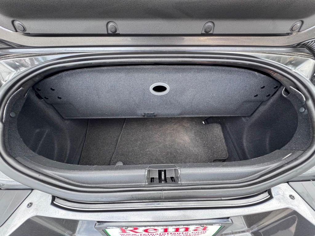 used 2005 Chrysler Crossfire car