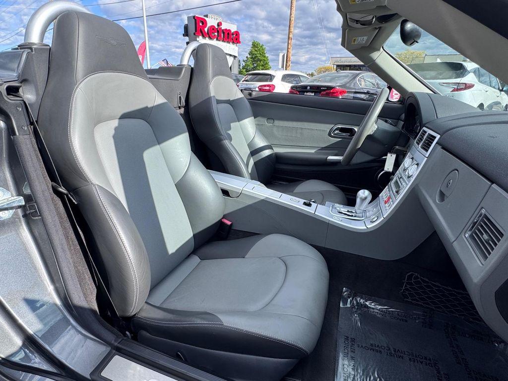used 2005 Chrysler Crossfire car