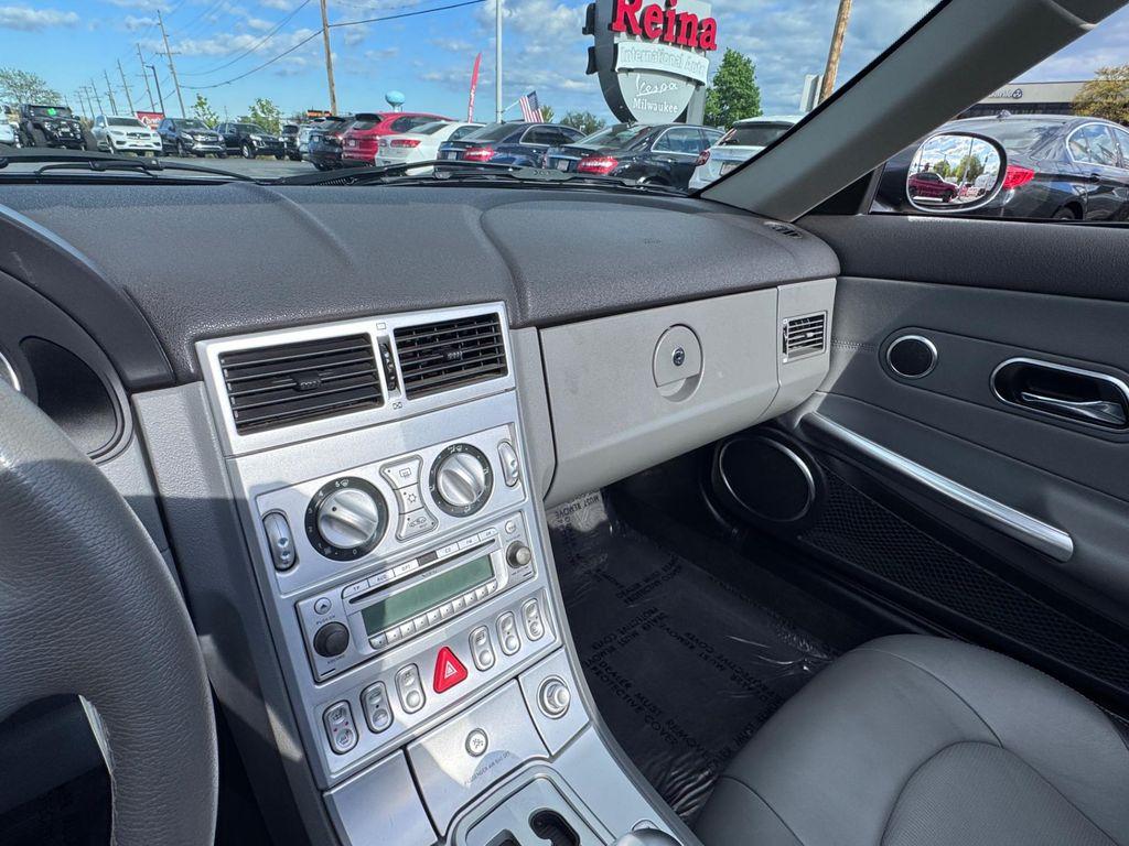 used 2005 Chrysler Crossfire car
