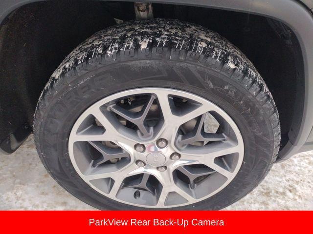 used 2019 Jeep Grand Cherokee car, priced at $17,737