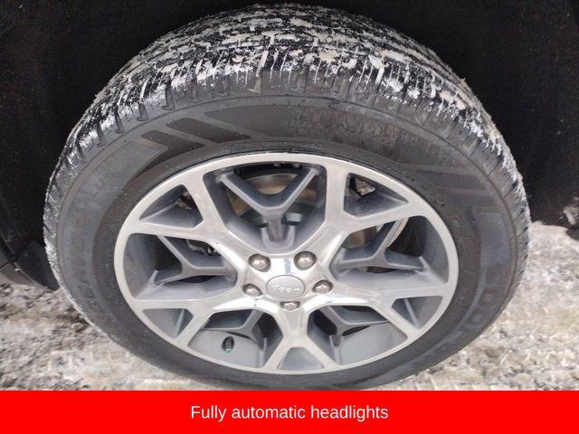 used 2019 Jeep Grand Cherokee car, priced at $17,737