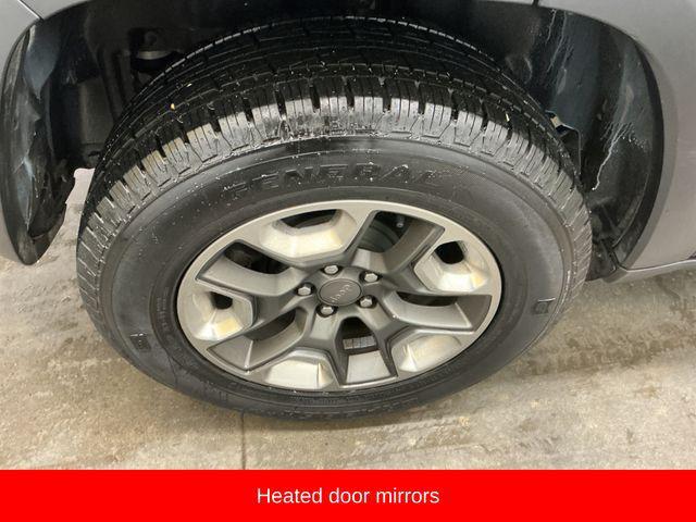 used 2019 Jeep Cherokee car, priced at $17,625