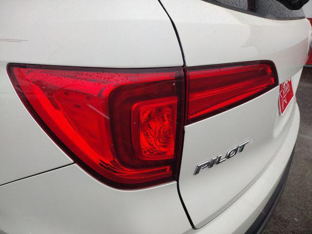 used 2016 Honda Pilot car, priced at $16,533