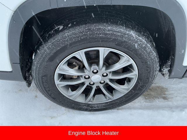 used 2020 Jeep Cherokee car, priced at $20,000