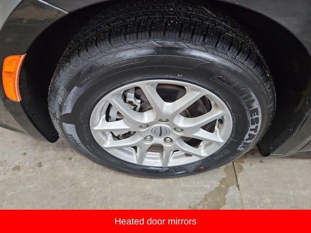 used 2023 Chrysler Pacifica car, priced at $24,000