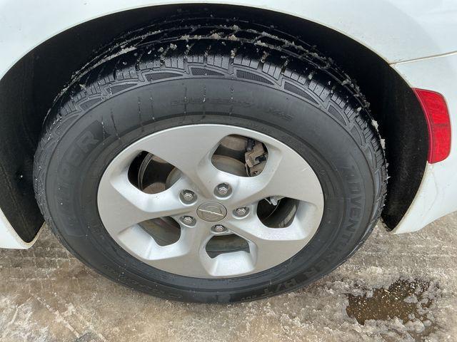 used 2017 Chrysler Pacifica Hybrid car, priced at $15,589