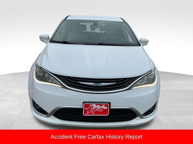 used 2017 Chrysler Pacifica Hybrid car, priced at $15,589