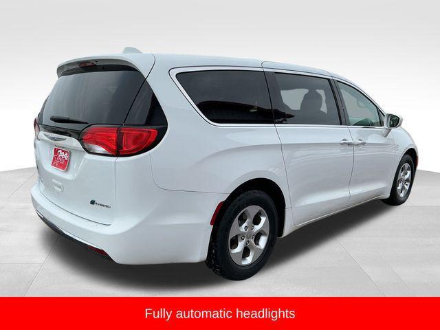 used 2017 Chrysler Pacifica Hybrid car, priced at $15,589