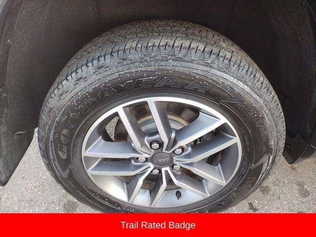 used 2020 Jeep Grand Cherokee car, priced at $20,490