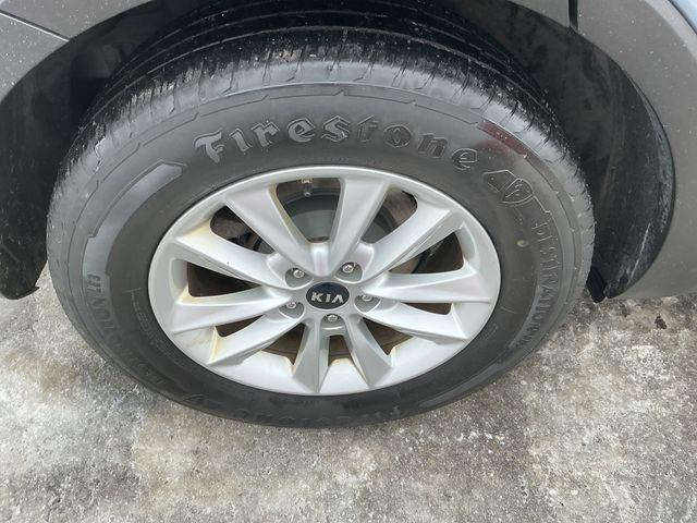 used 2020 Kia Sorento car, priced at $15,999