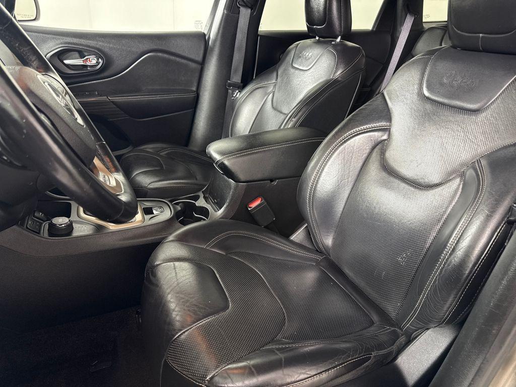 used 2017 Jeep Cherokee car, priced at $13,250