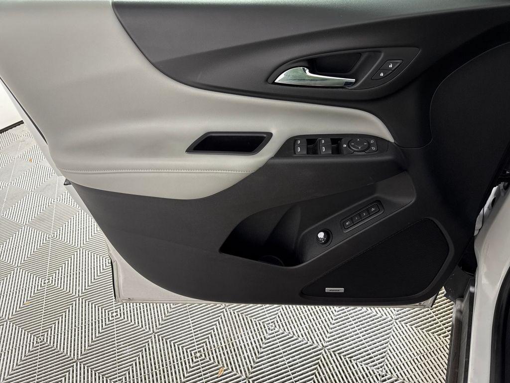 used 2019 Chevrolet Equinox car, priced at $18,400