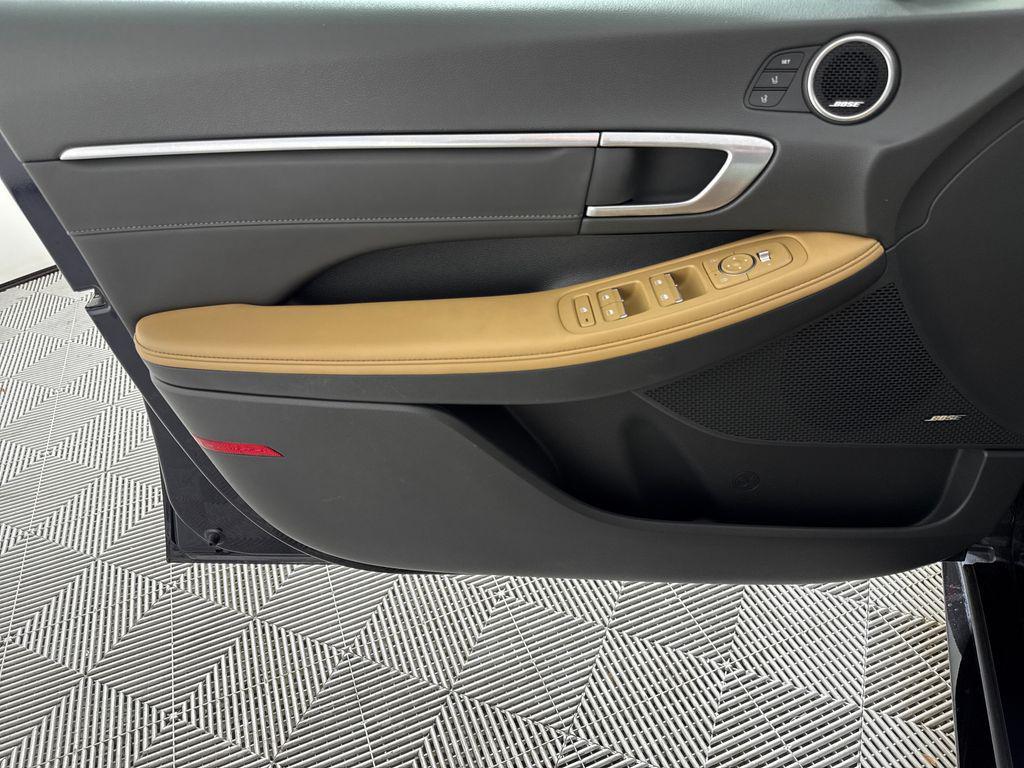 used 2022 Hyundai Sonata Hybrid car, priced at $19,400