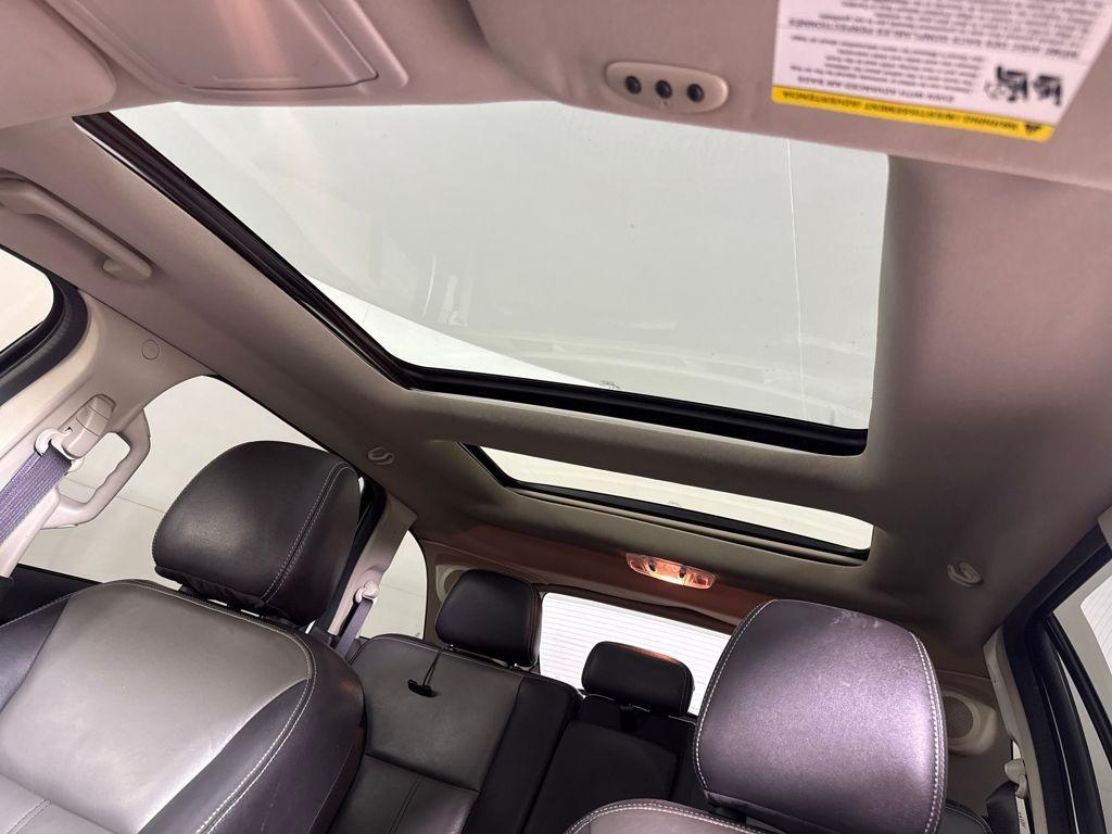 used 2013 Ford Edge car, priced at $9,400