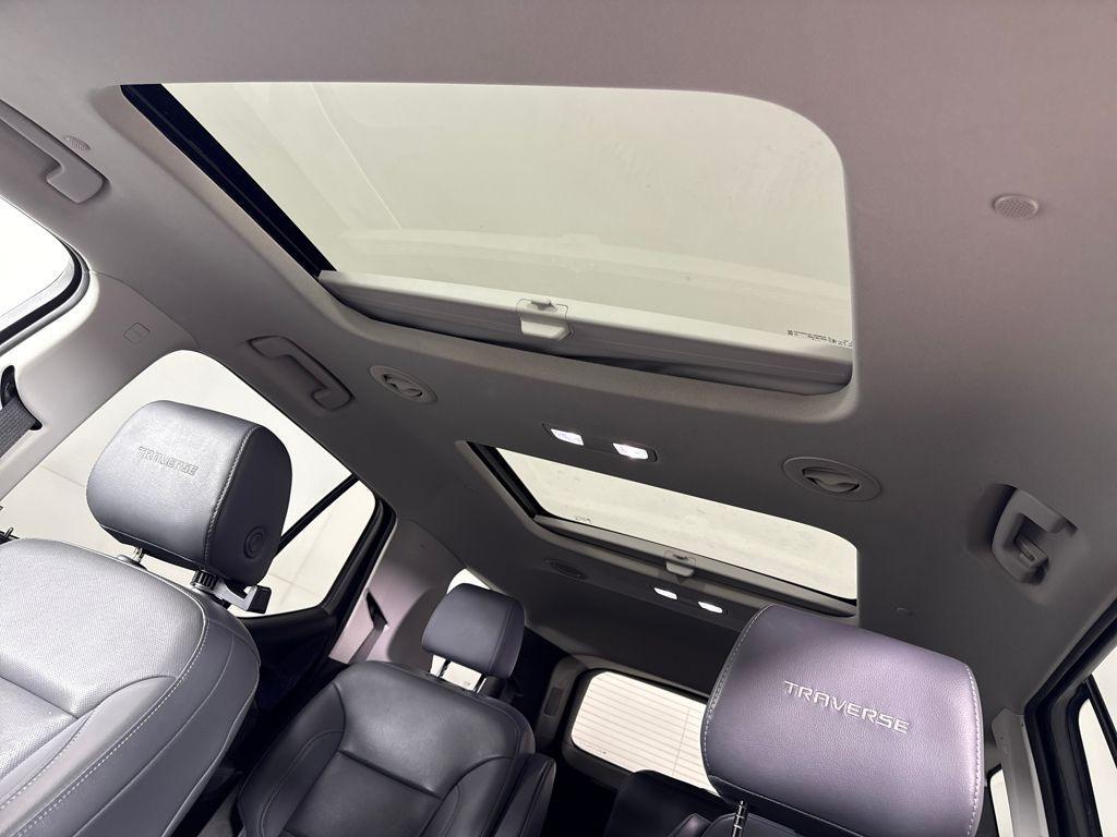 used 2019 Chevrolet Traverse car, priced at $17,500
