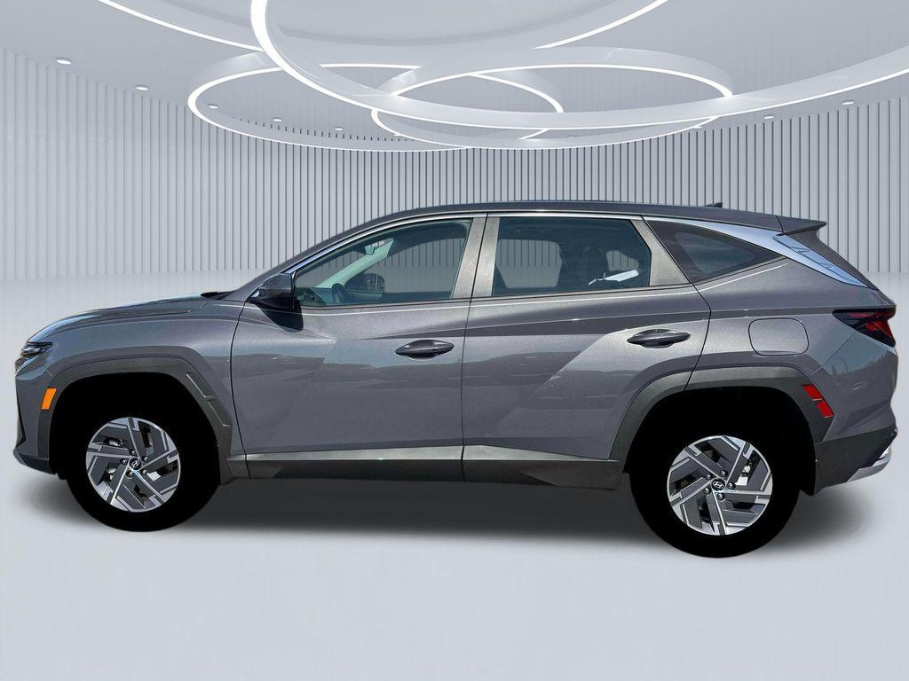 new 2026 Hyundai TUCSON Hybrid car, priced at $32,488