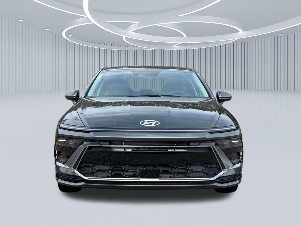 new 2026 Hyundai Sonata car, priced at $25,600