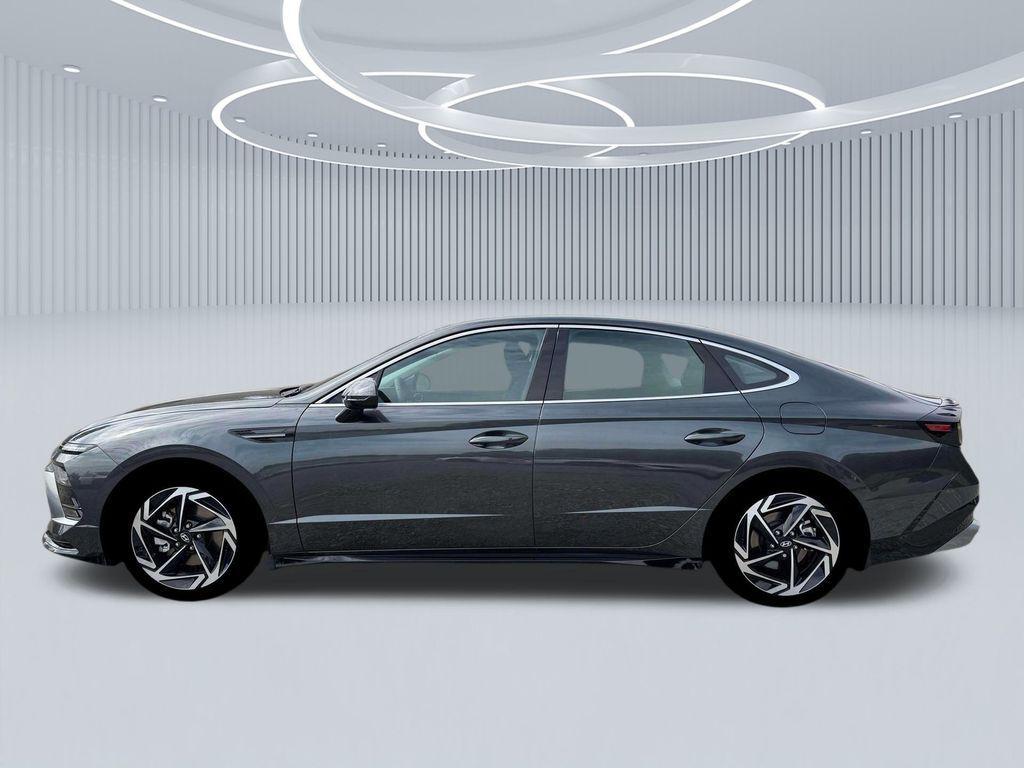 new 2026 Hyundai Sonata car, priced at $25,600