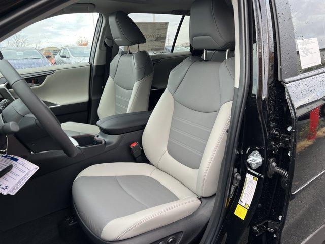 new 2025 Toyota RAV4 car