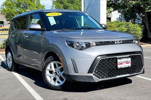 used 2024 Kia Soul car, priced at $18,645