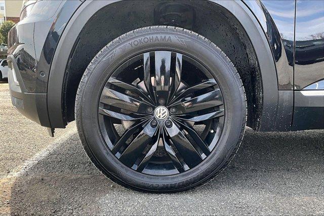 used 2019 Volkswagen Atlas car, priced at $16,495