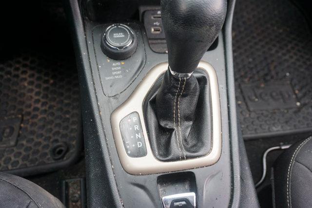 used 2015 Jeep Cherokee car, priced at $12,470