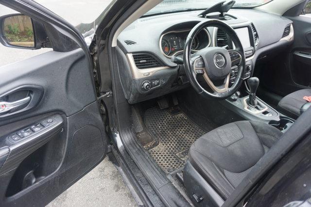 used 2015 Jeep Cherokee car, priced at $12,470