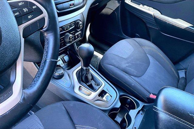 used 2015 Jeep Cherokee car, priced at $11,645