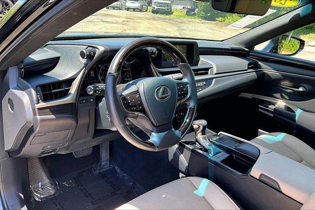 used 2019 Lexus ES 350 car, priced at $28,945