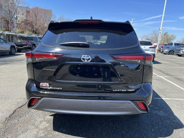 new 2026 Toyota Highlander car, priced at $52,758