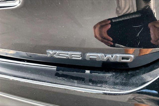 used 2022 Toyota Highlander car, priced at $30,427