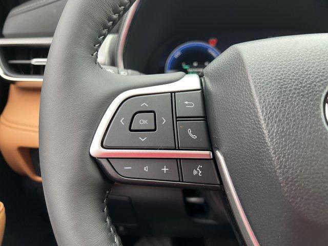 new 2026 Toyota Highlander Hybrid car