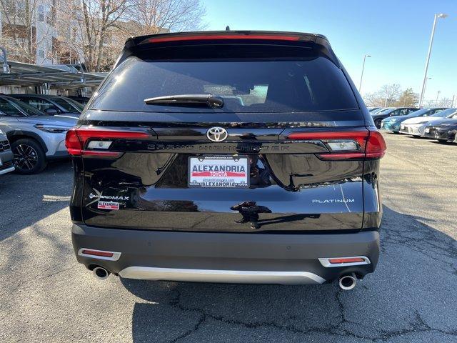 new 2026 Toyota Grand Highlander Hybrid car