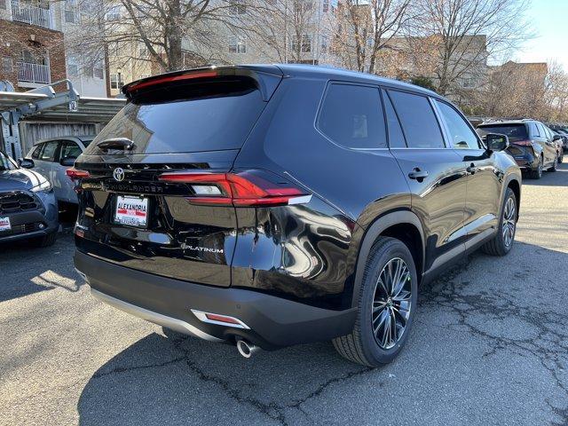 new 2026 Toyota Grand Highlander Hybrid car