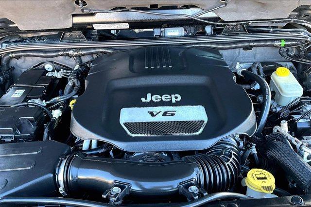 used 2014 Jeep Wrangler Unlimited car, priced at $17,995