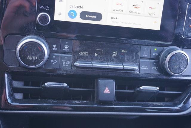 used 2024 Toyota Highlander car, priced at $31,450