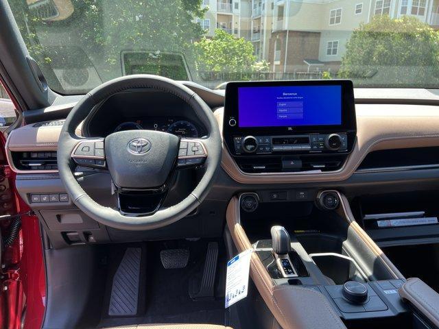 new 2026 Toyota Grand Highlander Hybrid car