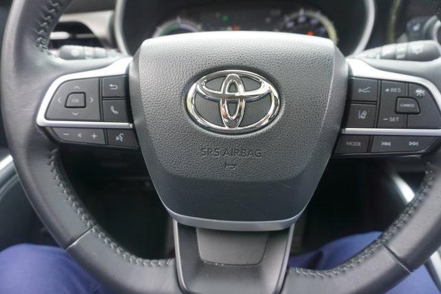 used 2023 Toyota Highlander Hybrid car, priced at $44,470
