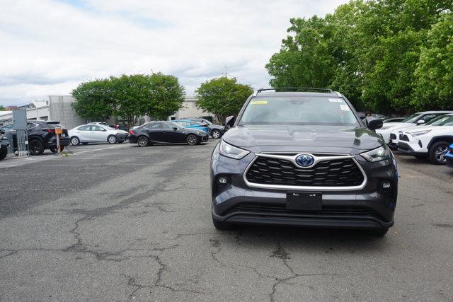 used 2023 Toyota Highlander Hybrid car, priced at $44,470