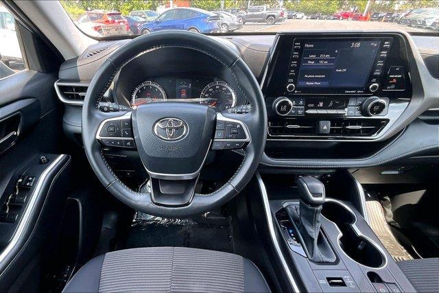 used 2022 Toyota Highlander car, priced at $33,945