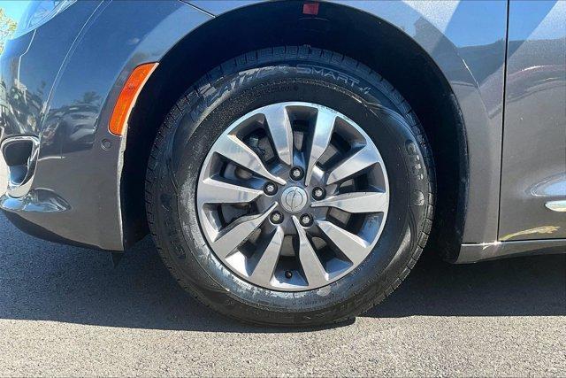 used 2019 Chrysler Pacifica car, priced at $18,490