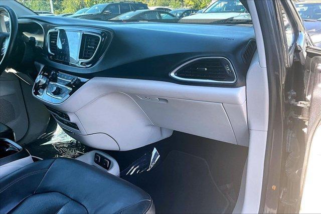 used 2019 Chrysler Pacifica car, priced at $18,490