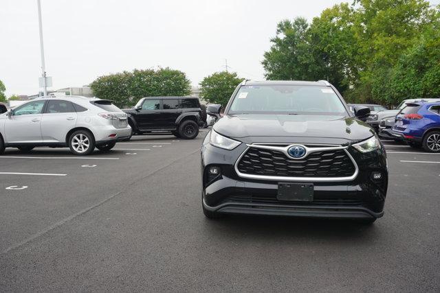used 2021 Toyota Highlander Hybrid car, priced at $37,920