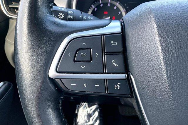 used 2020 Toyota Highlander car, priced at $27,995