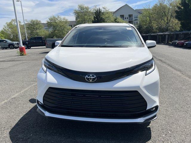 new 2026 Toyota Sienna car