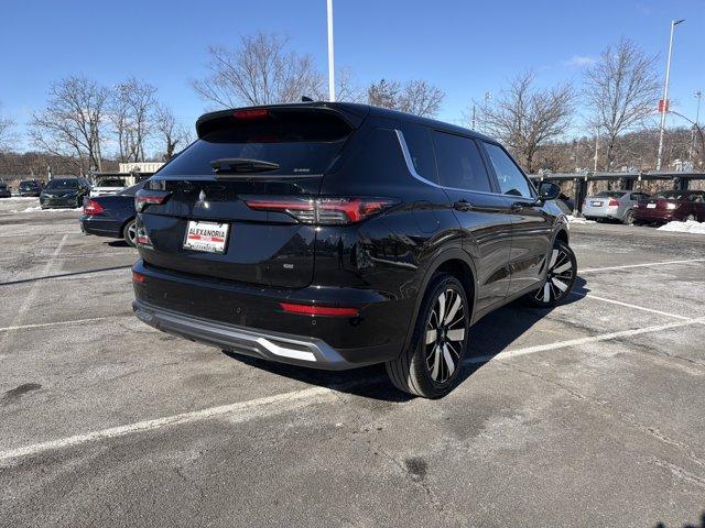 used 2025 Mitsubishi Outlander car, priced at $26,250