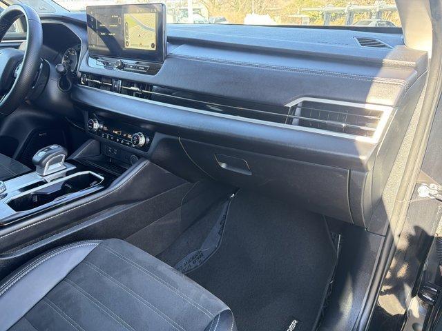 used 2025 Mitsubishi Outlander car, priced at $26,250