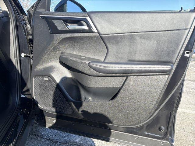 used 2025 Mitsubishi Outlander car, priced at $26,250